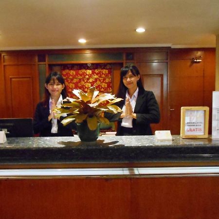 Prinsen Park Hotel Jakarta Exterior photo